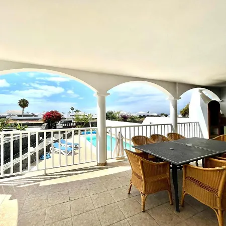Encantadora Villa Con Piscina Privada, Wifi, A/C, Bbq, Playa Blanca