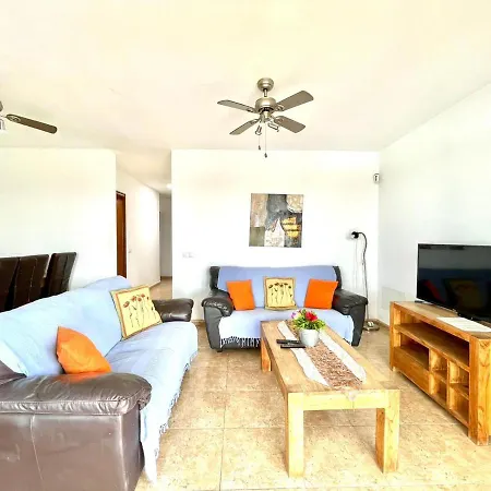 Villa Encantadora Villa Con Piscina Privada, Wifi, A/C, Bbq, Playa Blanca