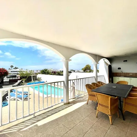 Encantadora Villa Con Piscina Privada, Wifi, A/C, Bbq, Playa Blanca Vila