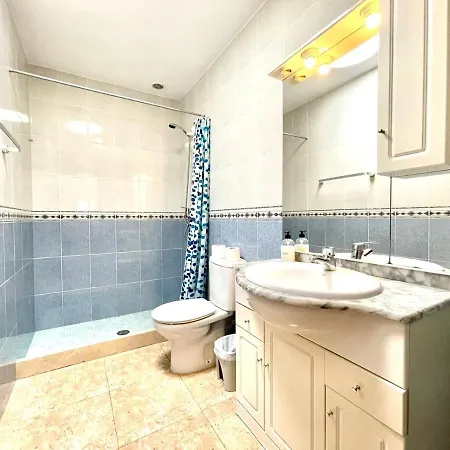 Encantadora Villa Con Piscina Privada, Wifi, A/C, Bbq, Playa Blanca فيلة *