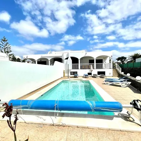 Encantadora Villa Con Piscina Privada, Wifi, A/C, Bbq, Playa Blanca * بلايا بلانكا